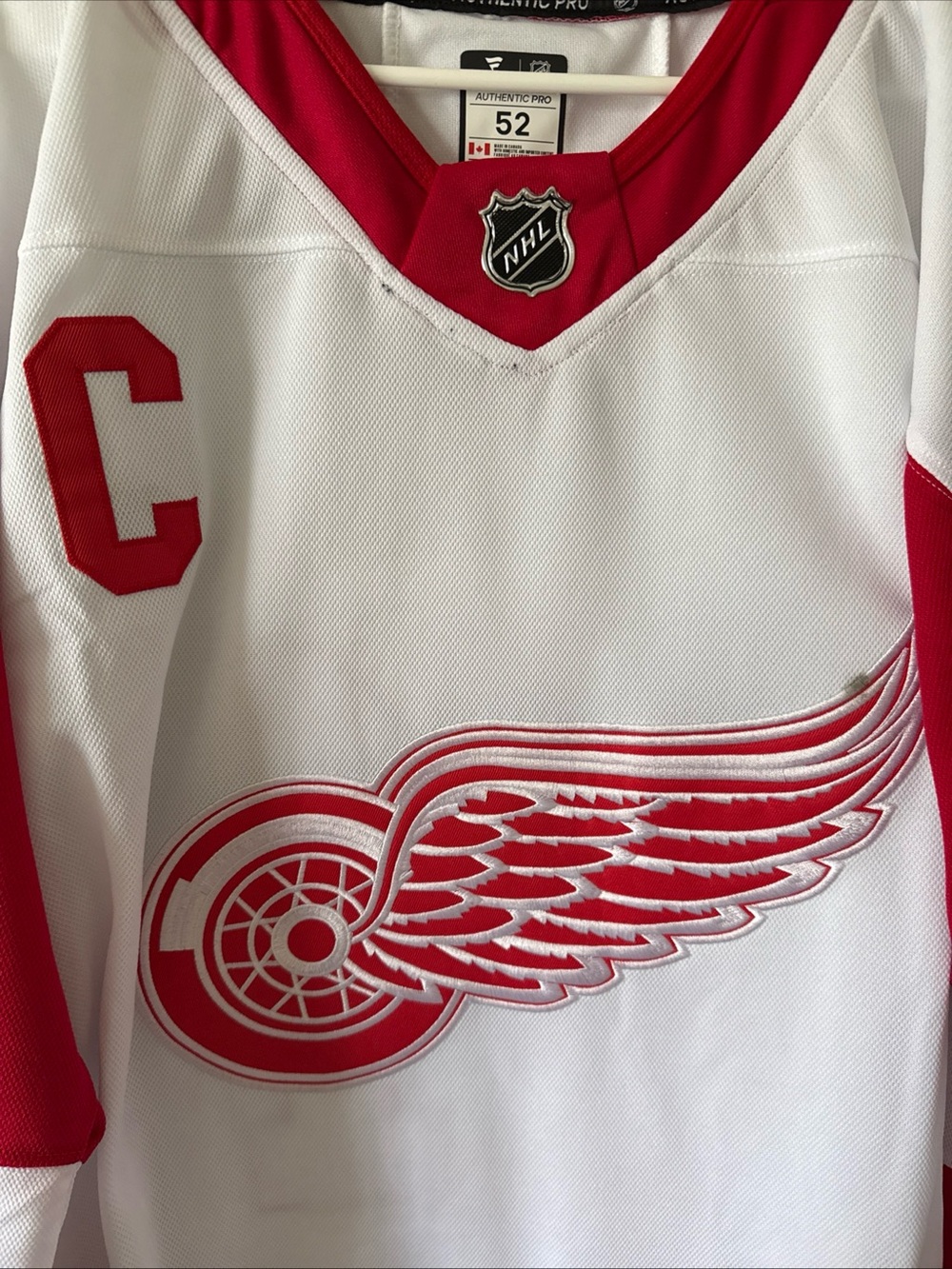 Men's Fanatics Dylan Larkin #71 Detroit Red Wings NHL Jersey Sz 52 - White RARE - Picture 2 of 6